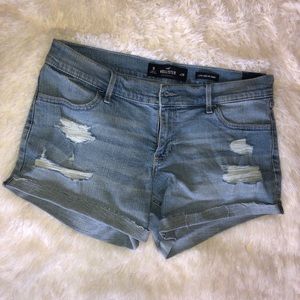 Hollister Low Rise Midi Shorts